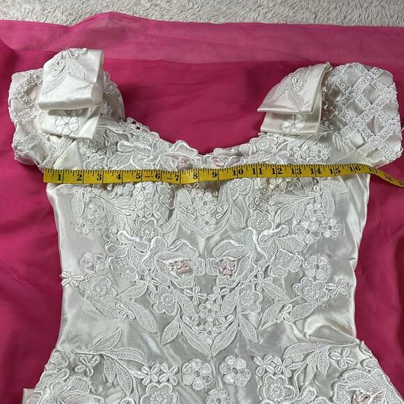 Vintage rosebuds and embroidery basque waist sheath style wedding dress small xs - Picture 9 of 16